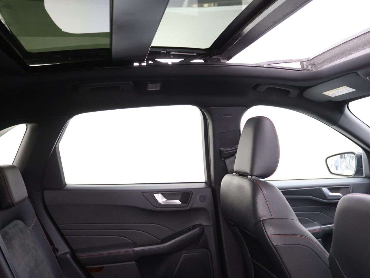 A 2023 FORD KUGA 2.5 Duratec 14.4kWh ST-Line X Edition SUV 5dr Petrol Plug-in Hybrid CVT Eur A 2023 FORD KUGA 2.5 Duratec 14.4kWh ST-Line X Edition SUV 5dr Petrol Plug-in Hybrid CVT Eur