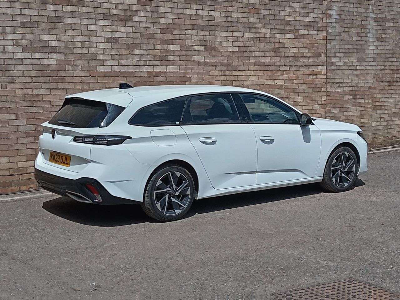 2023 PEUGEOT 308 SW 2023 PEUGEOT 308 SW