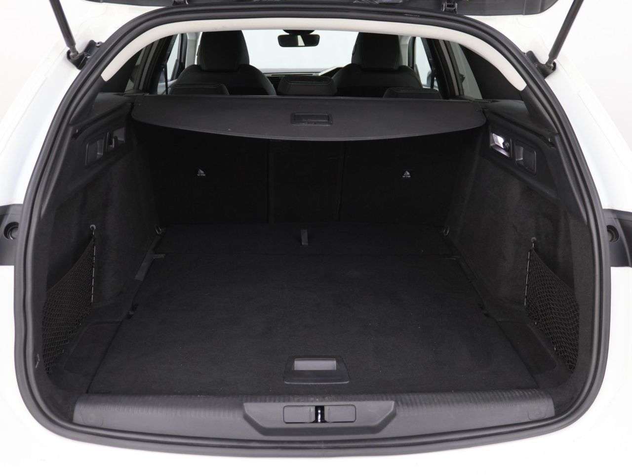 2023 PEUGEOT 308 SW 2023 PEUGEOT 308 SW