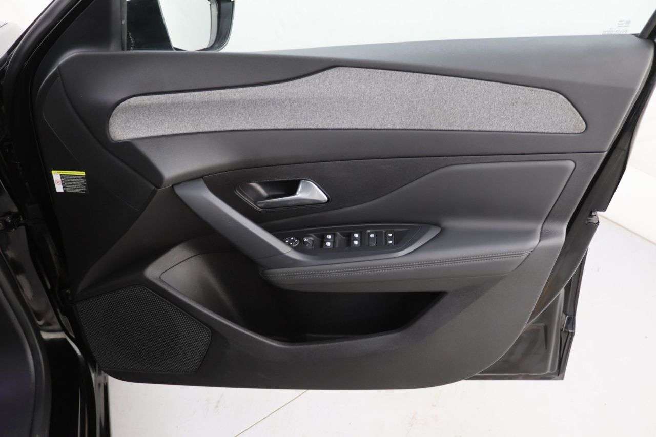 2023 PEUGEOT 308 2023 PEUGEOT 308