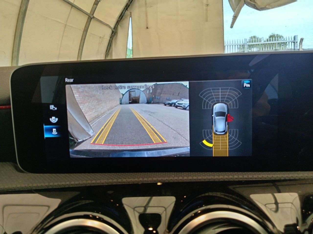 A 2020 MERCEDES-BENZ A CLASS 1.3 A200 AMG Line (Executive) Hatchback 5dr Petrol Manual Euro 6 (s/s) (163 A 2020 MERCEDES-BENZ A CLASS 1.3 A200 AMG Line (Executive) Hatchback 5dr Petrol Manual Euro 6 (s/s) (163