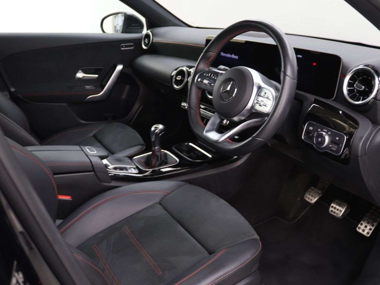 2020 MERCEDES-BENZ A CLASS 2020 MERCEDES-BENZ A CLASS