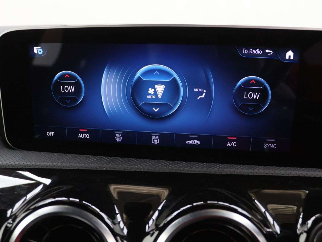 2020 MERCEDES-BENZ A CLASS 2020 MERCEDES-BENZ A CLASS
