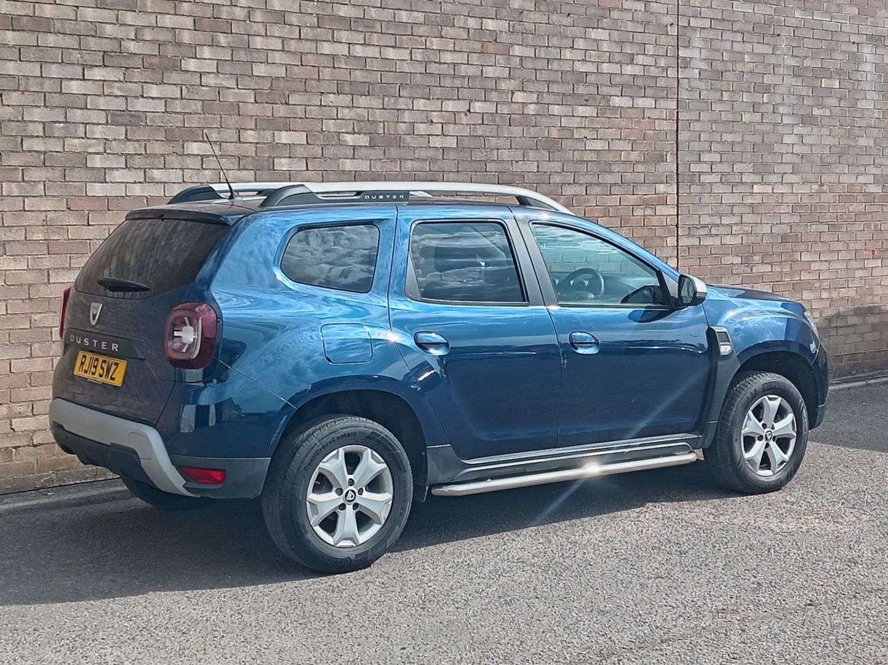 A 2019 DACIA DUSTER 1.6 SCe Comfort SUV 5dr Petrol Manual Euro 6 (s/s) (115 ps) A 2019 DACIA DUSTER 1.6 SCe Comfort SUV 5dr Petrol Manual Euro 6 (s/s) (115 ps)