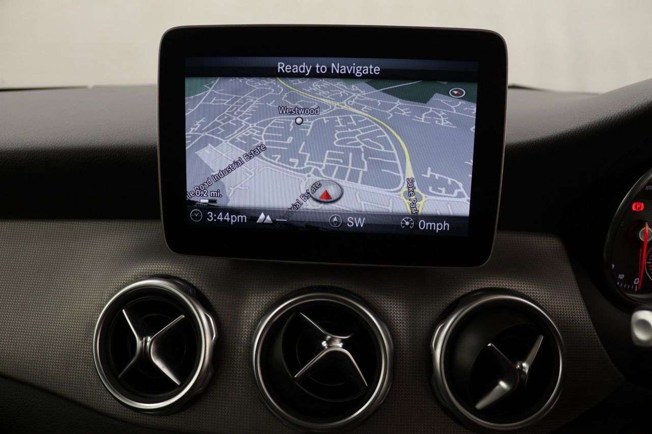 2019 MERCEDES-BENZ GLA CLASS 2019 MERCEDES-BENZ GLA CLASS