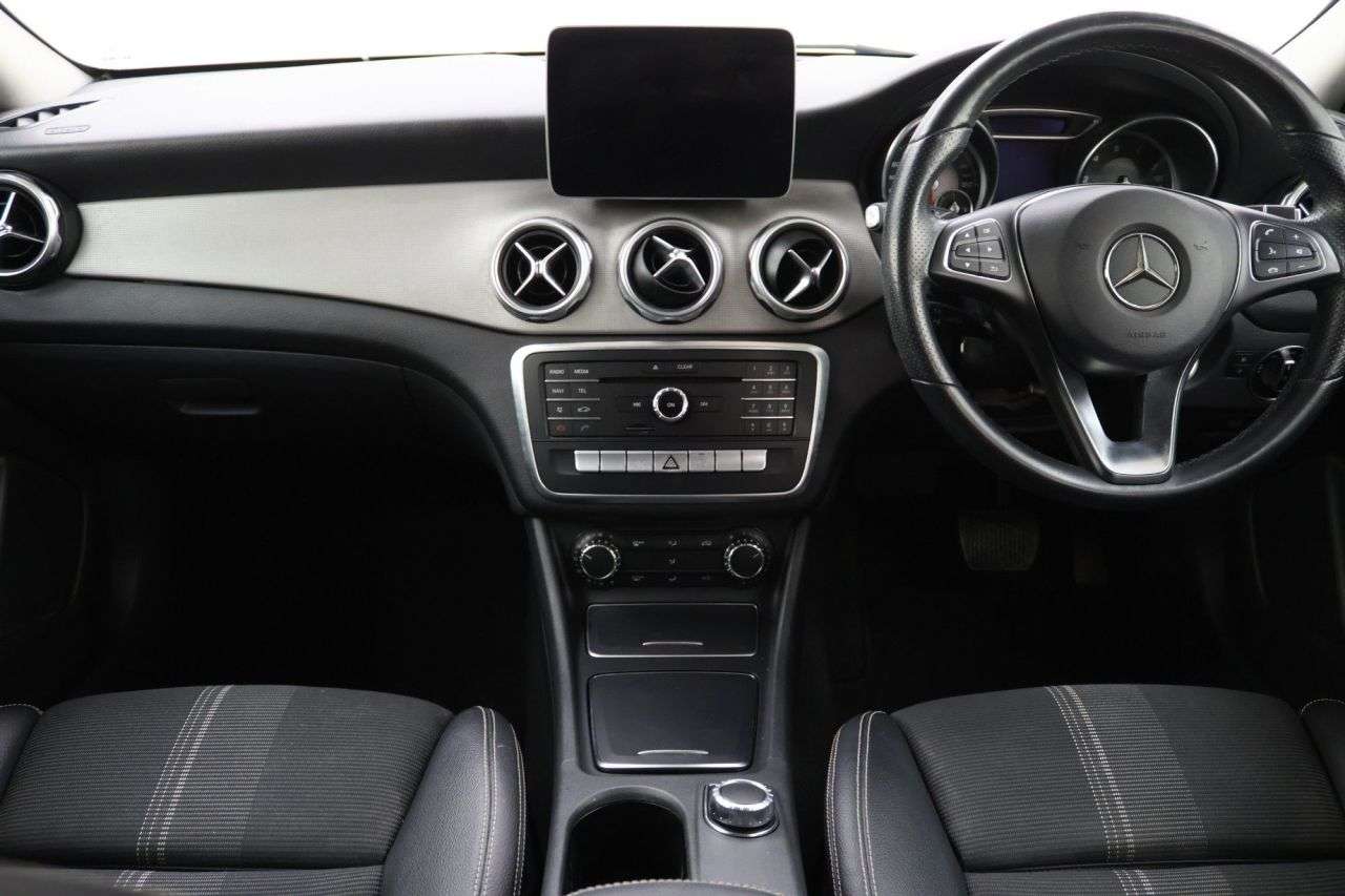2019 MERCEDES-BENZ GLA CLASS 2019 MERCEDES-BENZ GLA CLASS