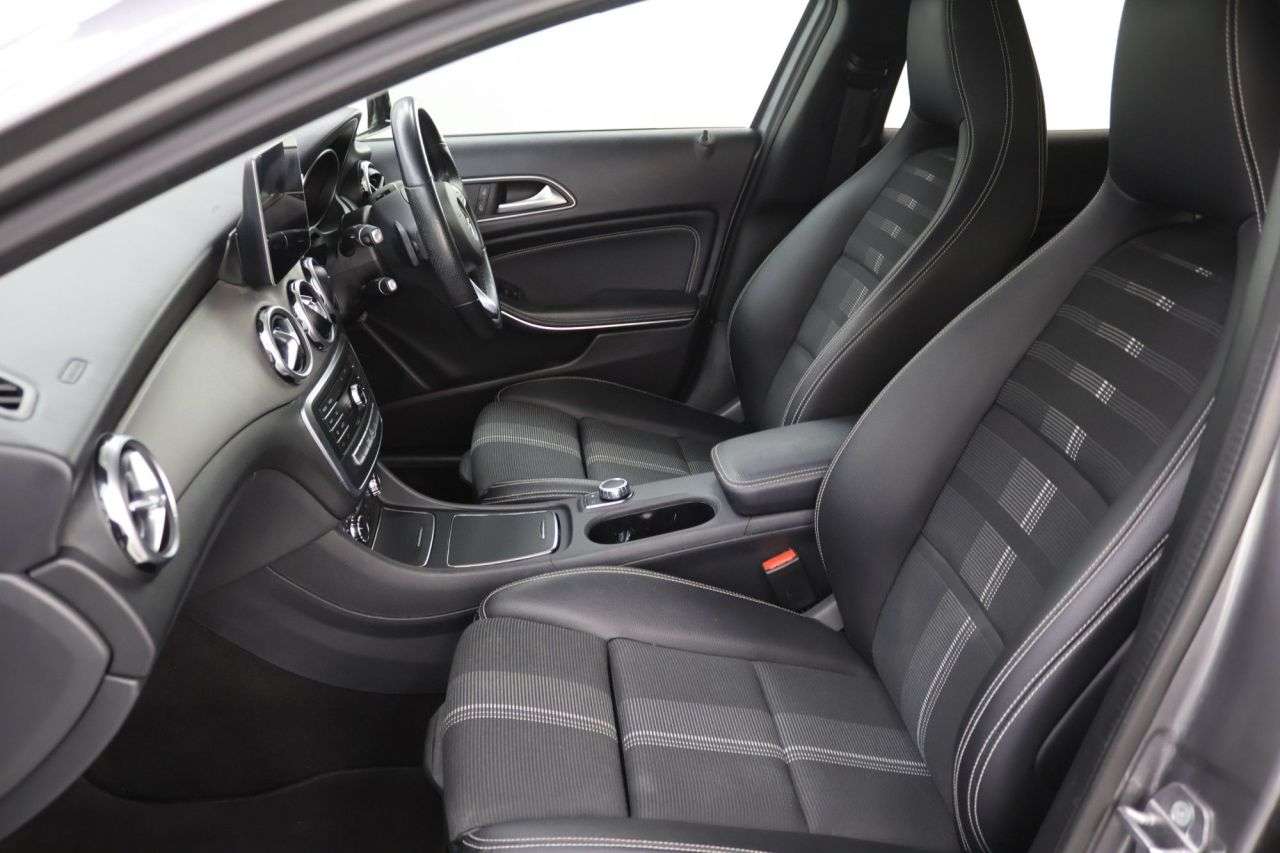 2019 MERCEDES-BENZ GLA CLASS 2019 MERCEDES-BENZ GLA CLASS