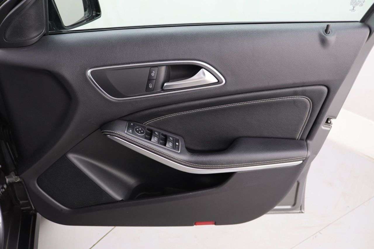 2019 MERCEDES-BENZ GLA CLASS 2019 MERCEDES-BENZ GLA CLASS