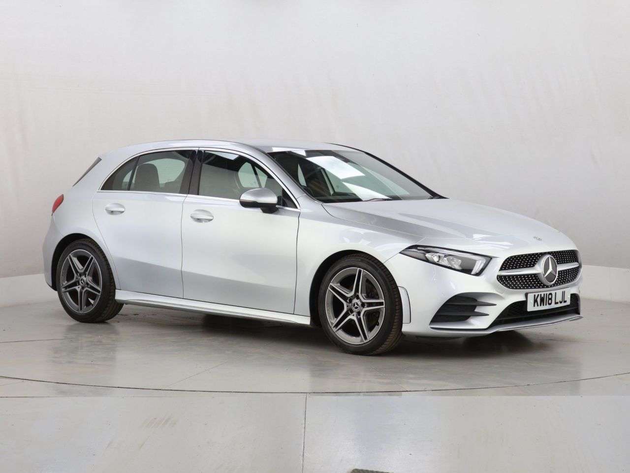 A 2018 MERCEDES-BENZ A CLASS 1.5 A180d AMG Line Hatchback 5dr Diesel 7G-DCT Euro 6 (s/s) (116 ps) A 2018 MERCEDES-BENZ A CLASS 1.5 A180d AMG Line Hatchback 5dr Diesel 7G-DCT Euro 6 (s/s) (116 ps)
