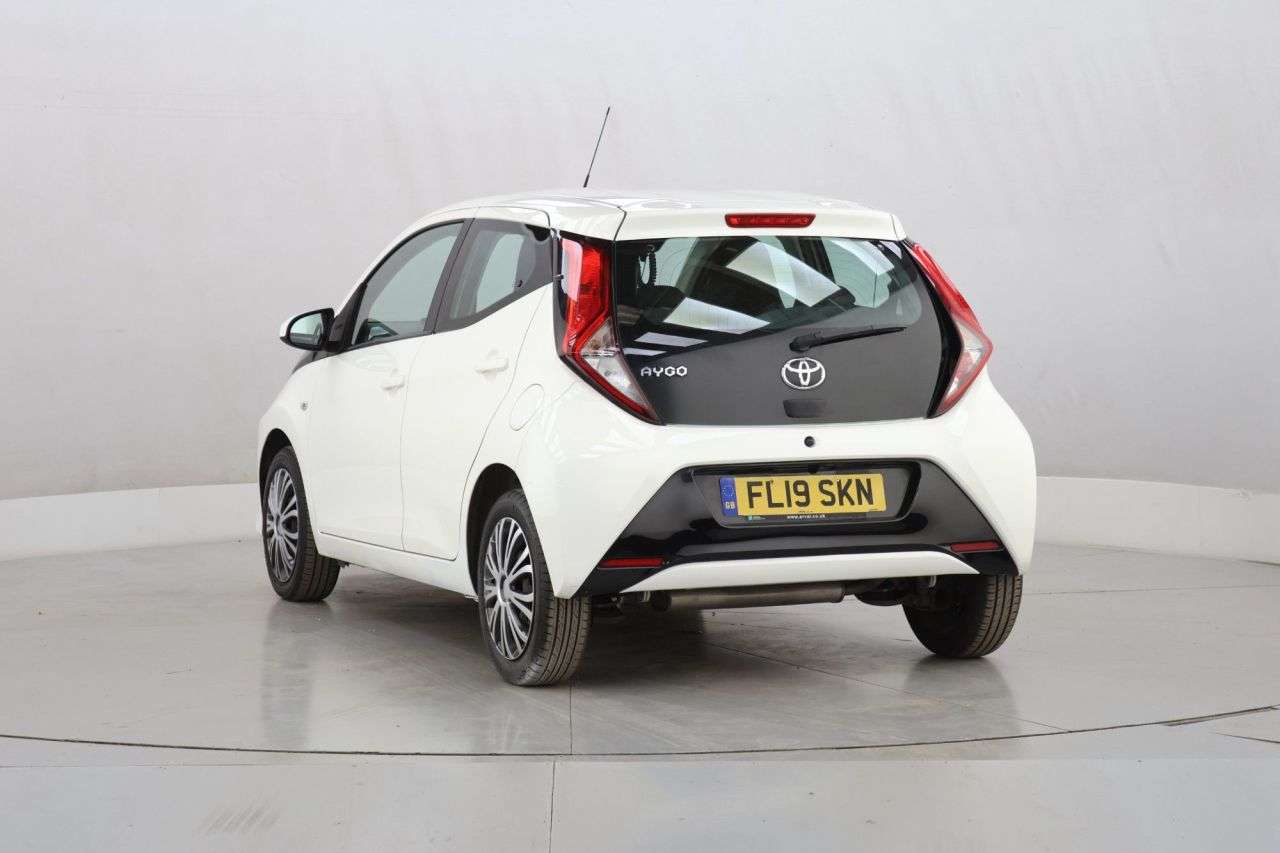 2019 TOYOTA AYGO 2019 TOYOTA AYGO