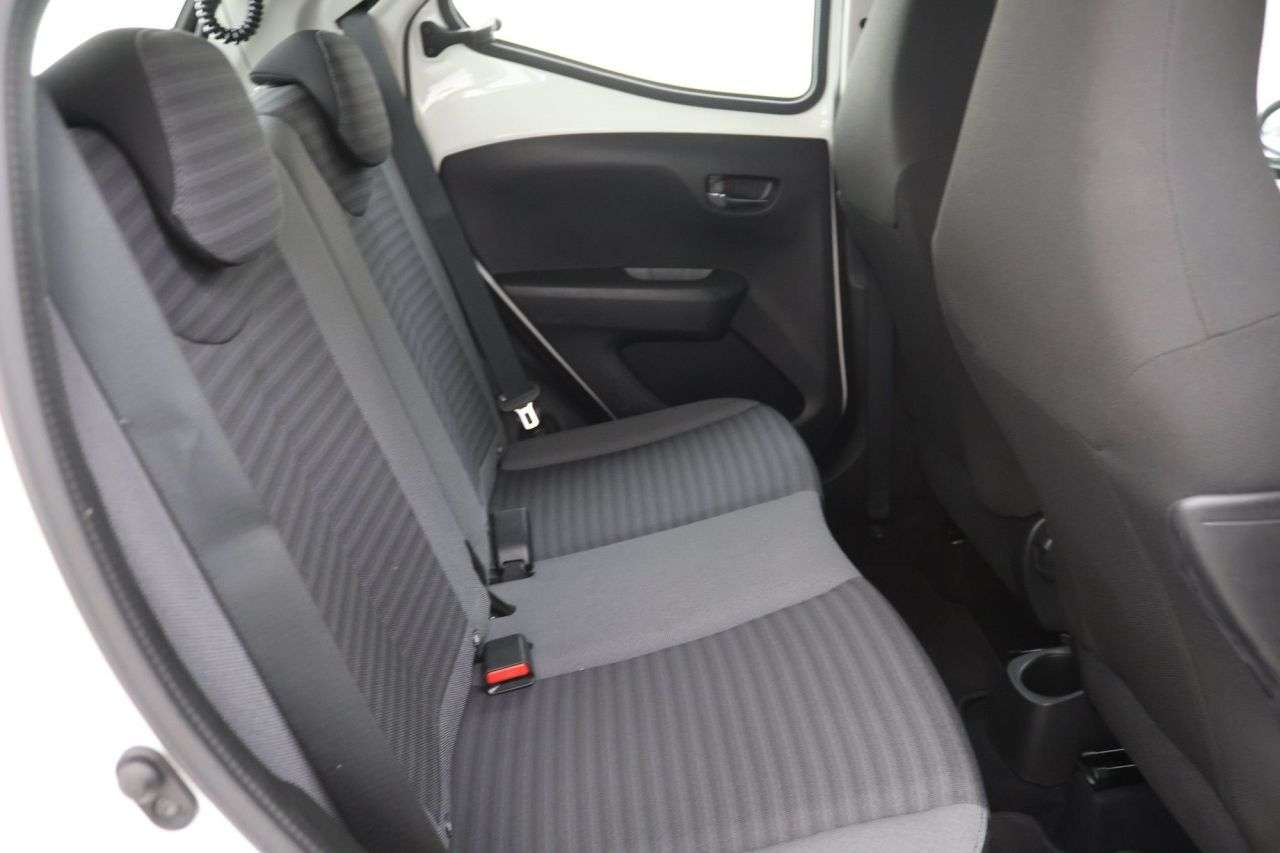 2019 TOYOTA AYGO 2019 TOYOTA AYGO