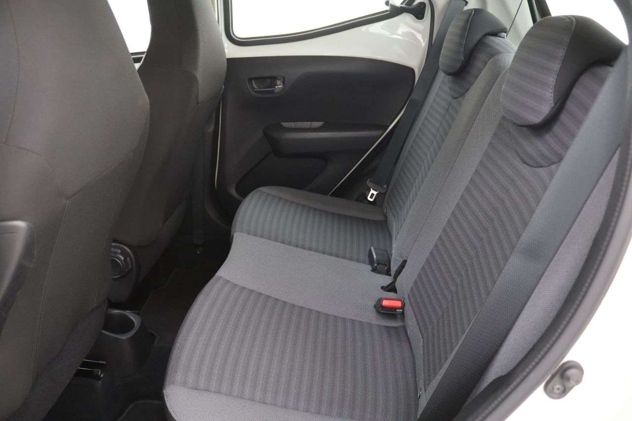 2019 TOYOTA AYGO 2019 TOYOTA AYGO