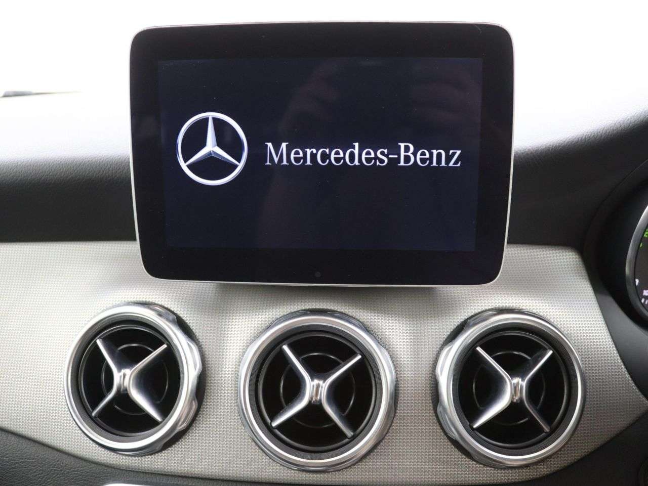 2017 MERCEDES-BENZ GLA CLASS 2017 MERCEDES-BENZ GLA CLASS