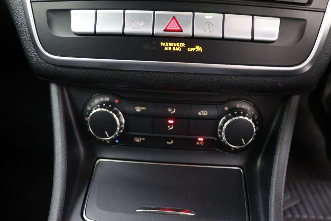 2020 MERCEDES-BENZ GLA CLASS 2020 MERCEDES-BENZ GLA CLASS