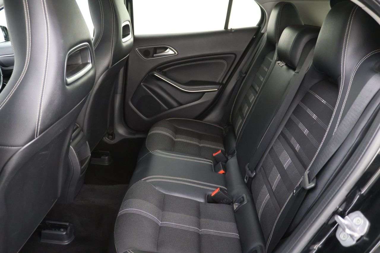 2020 MERCEDES-BENZ GLA CLASS 2020 MERCEDES-BENZ GLA CLASS
