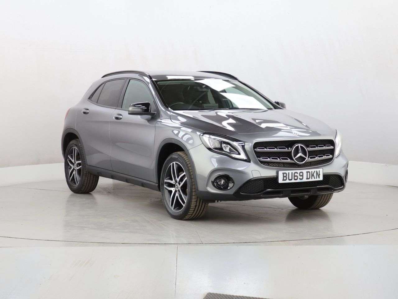 A 2019 MERCEDES-BENZ GLA CLASS 1.6 GLA180 GPF Urban Edition SUV 5dr Petrol 7G-DCT Euro 6 (s/s) (122 ps) A 2019 MERCEDES-BENZ GLA CLASS 1.6 GLA180 GPF Urban Edition SUV 5dr Petrol 7G-DCT Euro 6 (s/s) (122 ps)