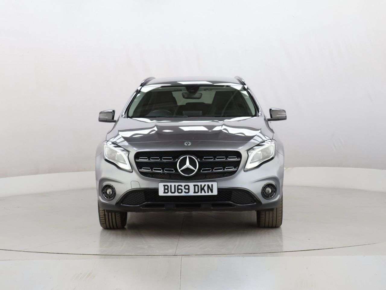 A 2019 MERCEDES-BENZ GLA CLASS 1.6 GLA180 GPF Urban Edition SUV 5dr Petrol 7G-DCT Euro 6 (s/s) (122 ps) A 2019 MERCEDES-BENZ GLA CLASS 1.6 GLA180 GPF Urban Edition SUV 5dr Petrol 7G-DCT Euro 6 (s/s) (122 ps)