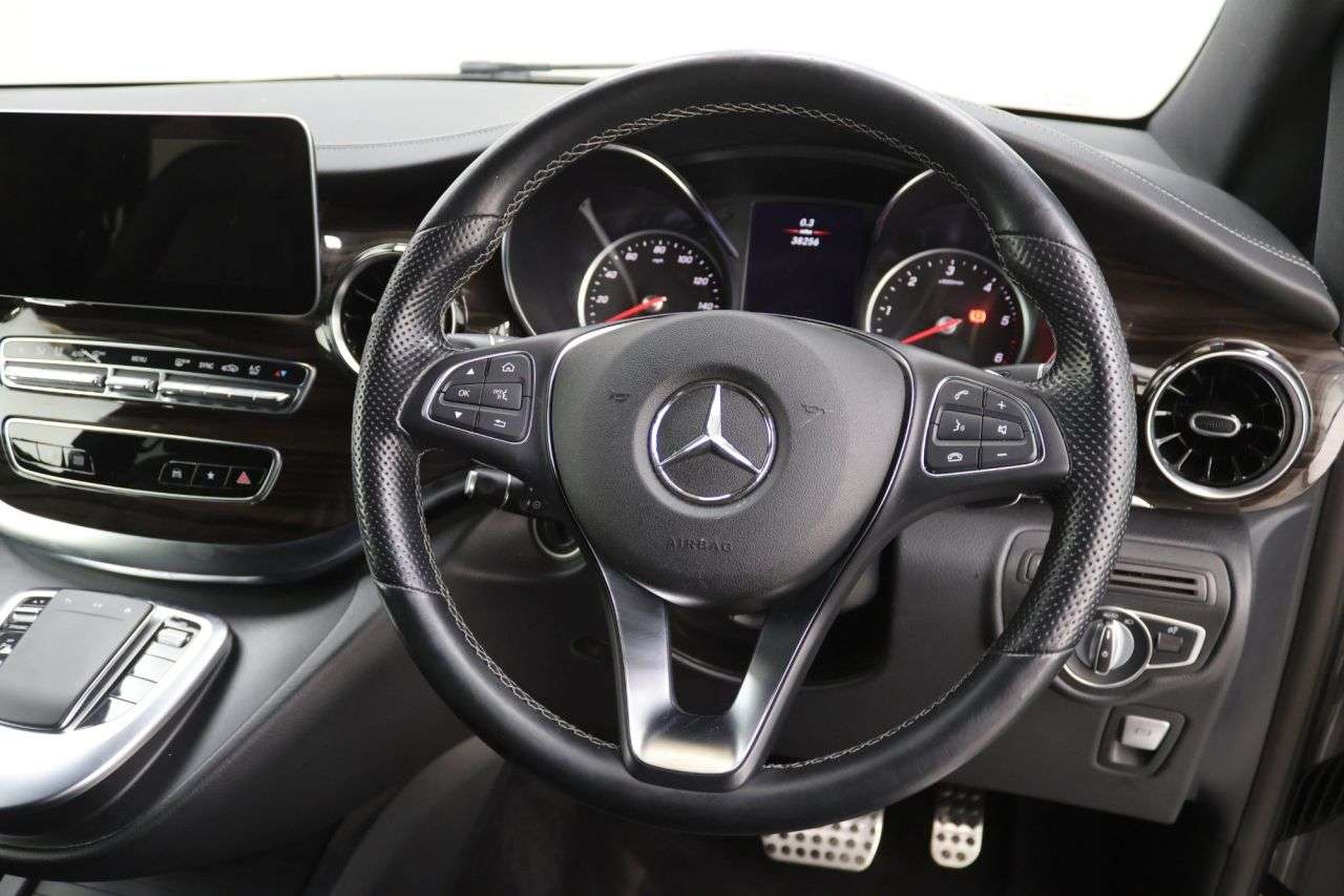 2021 MERCEDES-BENZ V CLASS 2021 MERCEDES-BENZ V CLASS