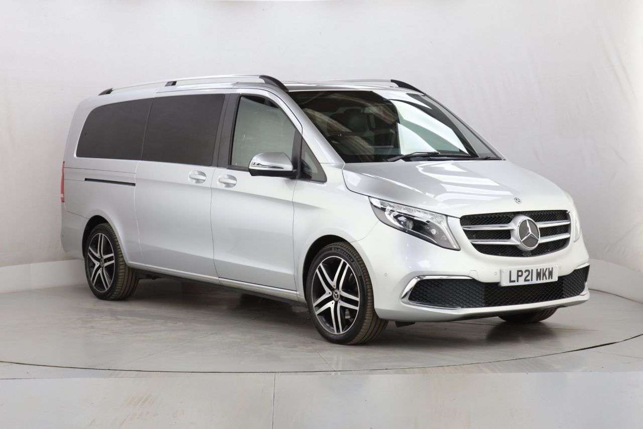 A 2021 MERCEDES-BENZ V CLASS 2.0 V220d Sport MPV 5dr Diesel G-Tronic+ Euro 6 (s/s) XLWB (163 ps) A 2021 MERCEDES-BENZ V CLASS 2.0 V220d Sport MPV 5dr Diesel G-Tronic+ Euro 6 (s/s) XLWB (163 ps)