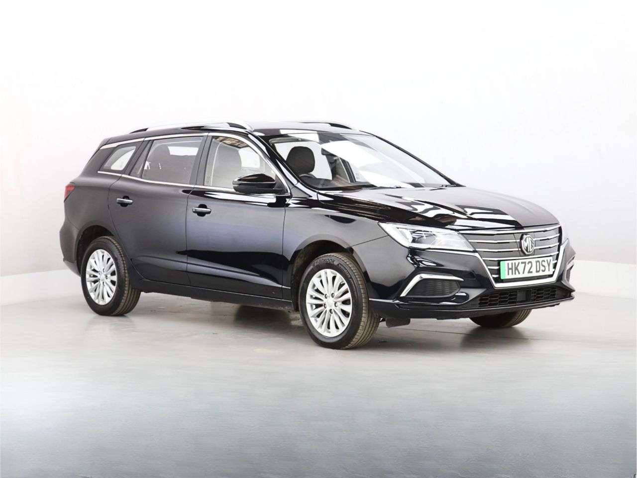 A 2023 MG MG 5 61.1kWh Exclusive Long Range Estate 5dr Electric Auto (156 ps) A 2023 MG MG 5 61.1kWh Exclusive Long Range Estate 5dr Electric Auto (156 ps)