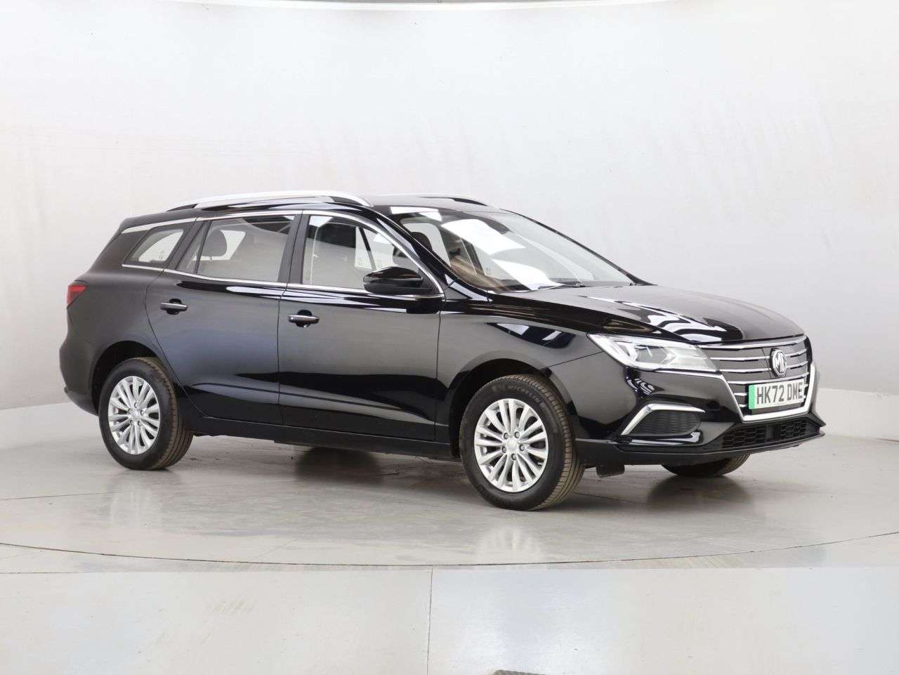 A 2023 MG MG 5 61.1kWh Exclusive Long Range Estate 5dr Electric Auto (156 ps) A 2023 MG MG 5 61.1kWh Exclusive Long Range Estate 5dr Electric Auto (156 ps)