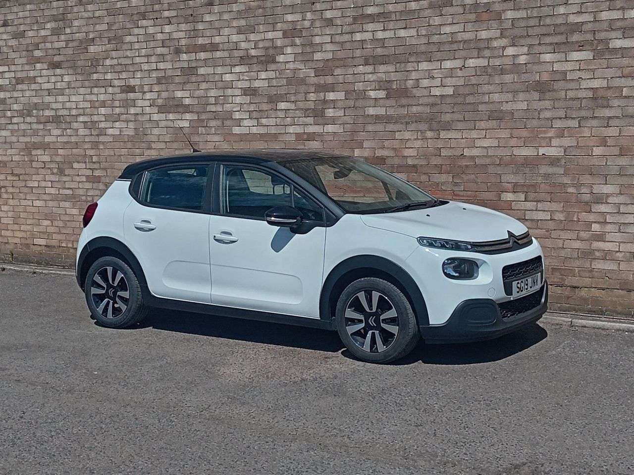 A 2019 CITROEN C3 1.2 PureTech Feel Hatchback 5dr Petrol Manual Euro 6 (68 ps) A 2019 CITROEN C3 1.2 PureTech Feel Hatchback 5dr Petrol Manual Euro 6 (68 ps)