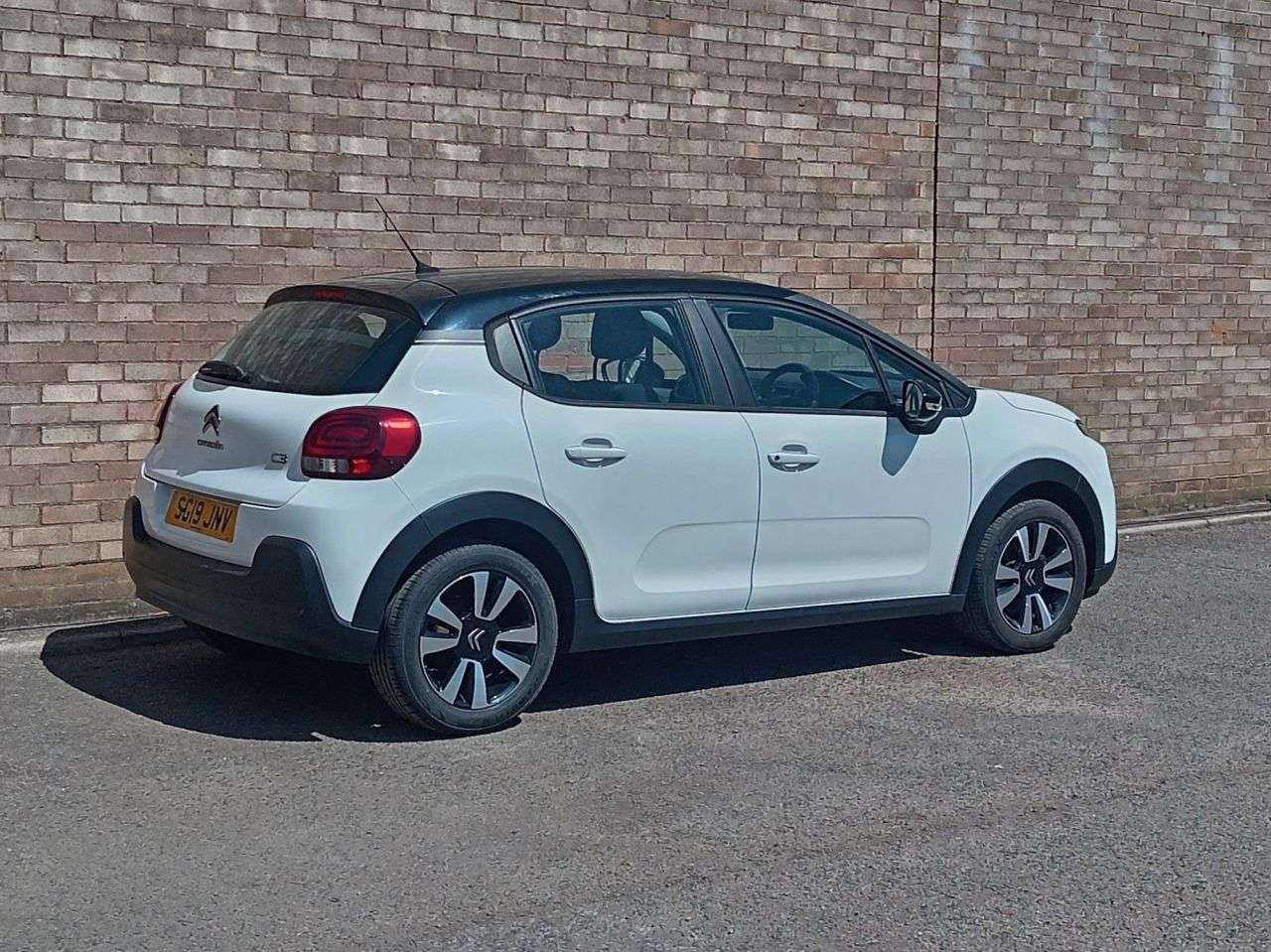 A 2019 CITROEN C3 1.2 PureTech Feel Hatchback 5dr Petrol Manual Euro 6 (68 ps) A 2019 CITROEN C3 1.2 PureTech Feel Hatchback 5dr Petrol Manual Euro 6 (68 ps)