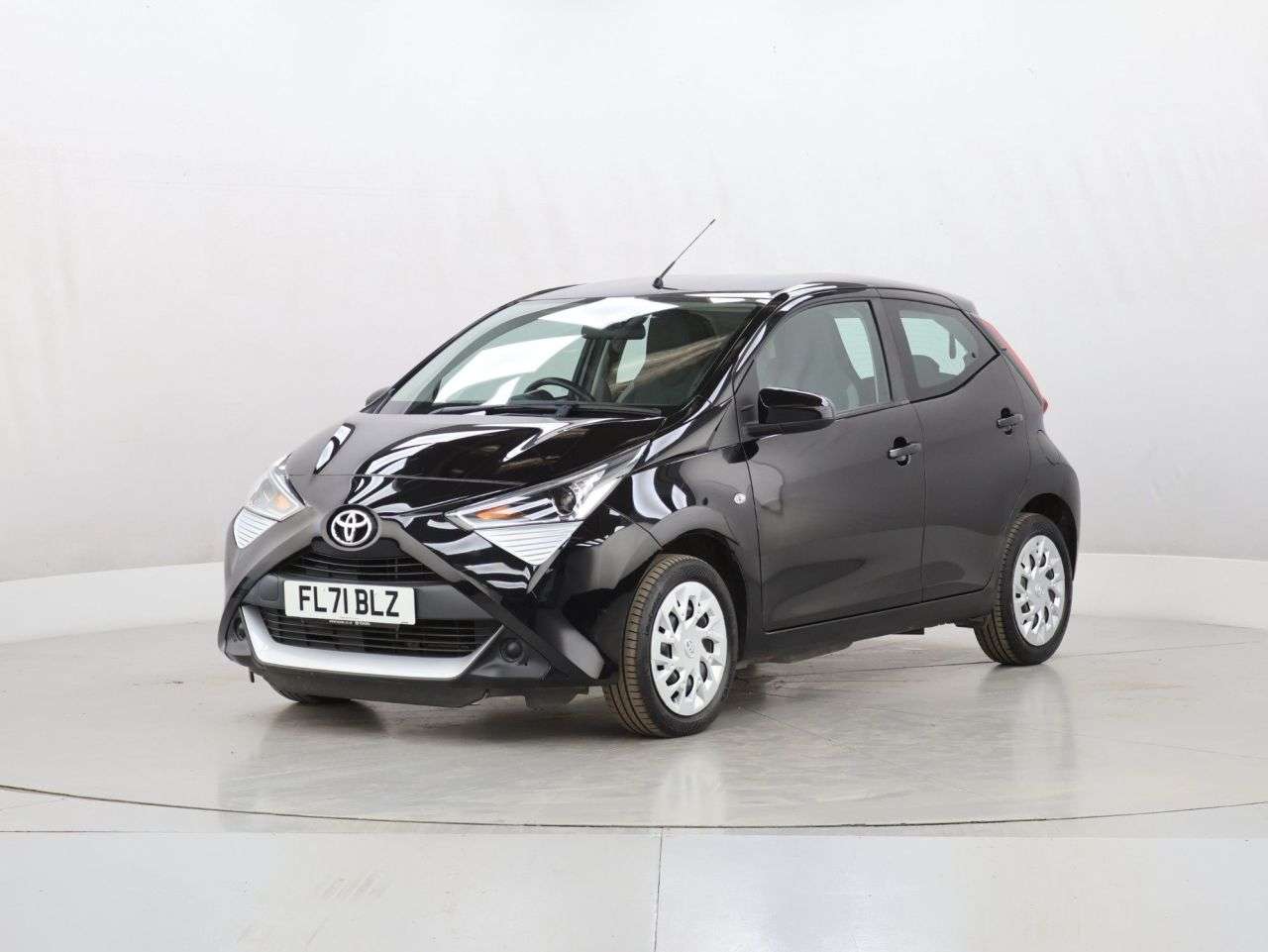2021 TOYOTA AYGO 2021 TOYOTA AYGO
