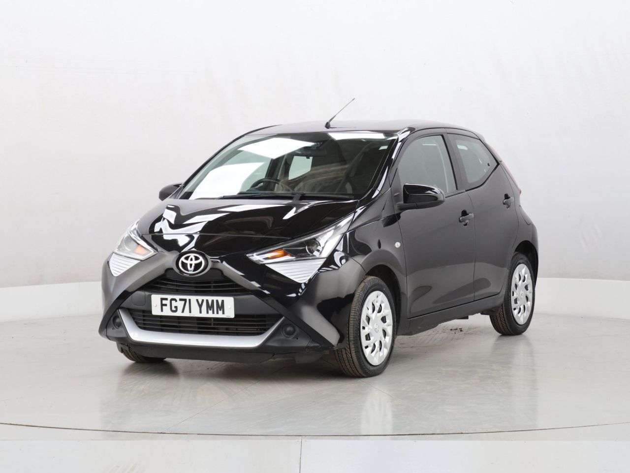 2022 TOYOTA AYGO 2022 TOYOTA AYGO