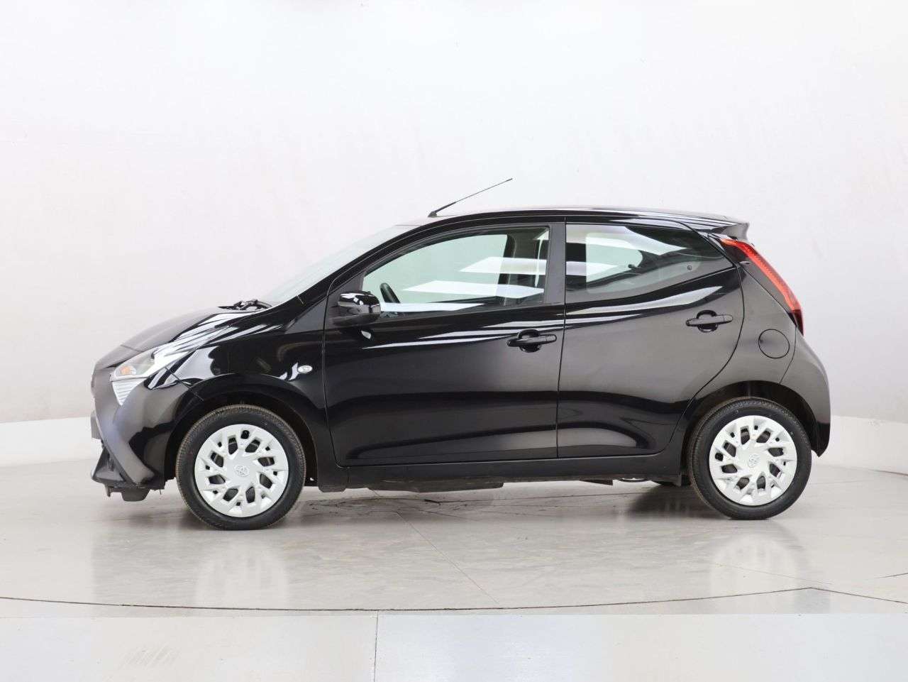 2022 TOYOTA AYGO 2022 TOYOTA AYGO