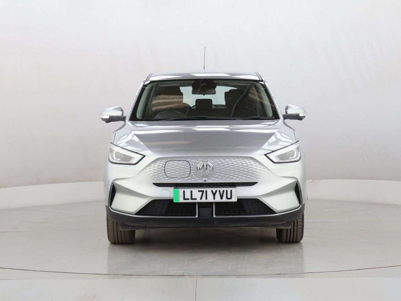A 2022 MG MG ZS 51.1kWh SE SUV 5dr Electric Auto (176 ps) A 2022 MG MG ZS 51.1kWh SE SUV 5dr Electric Auto (176 ps)