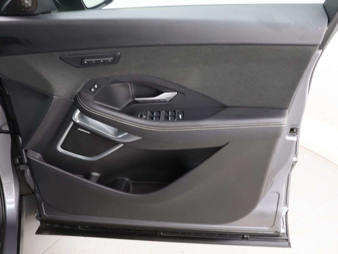 2023 JAGUAR E-PACE 2023 JAGUAR E-PACE