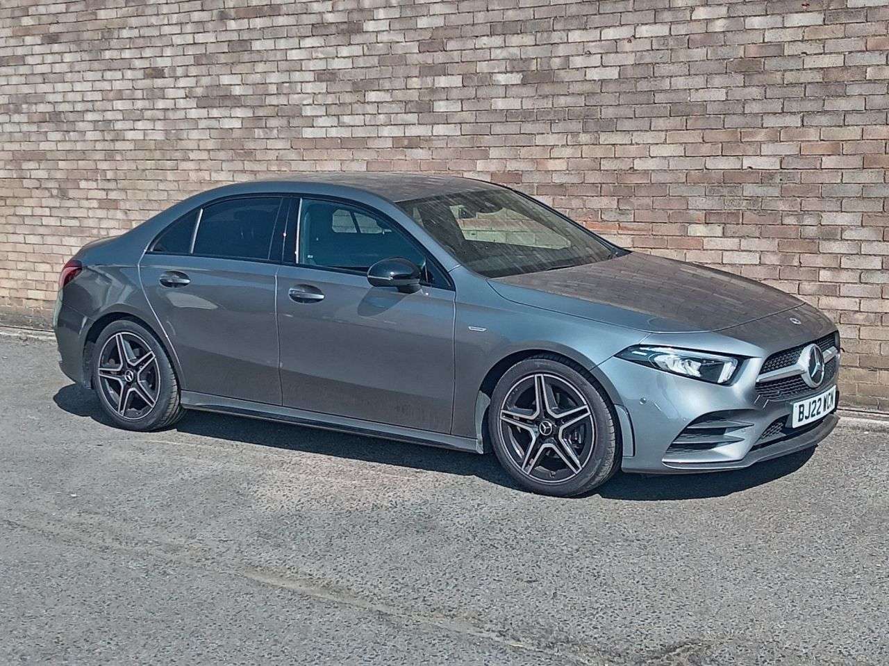 A 2022 MERCEDES-BENZ A CLASS 1.3 A200 AMG Line Edition (Executive) Saloon 4dr Petrol 7G-DCT Euro 6 (s/s) A 2022 MERCEDES-BENZ A CLASS 1.3 A200 AMG Line Edition (Executive) Saloon 4dr Petrol 7G-DCT Euro 6 (s/s)