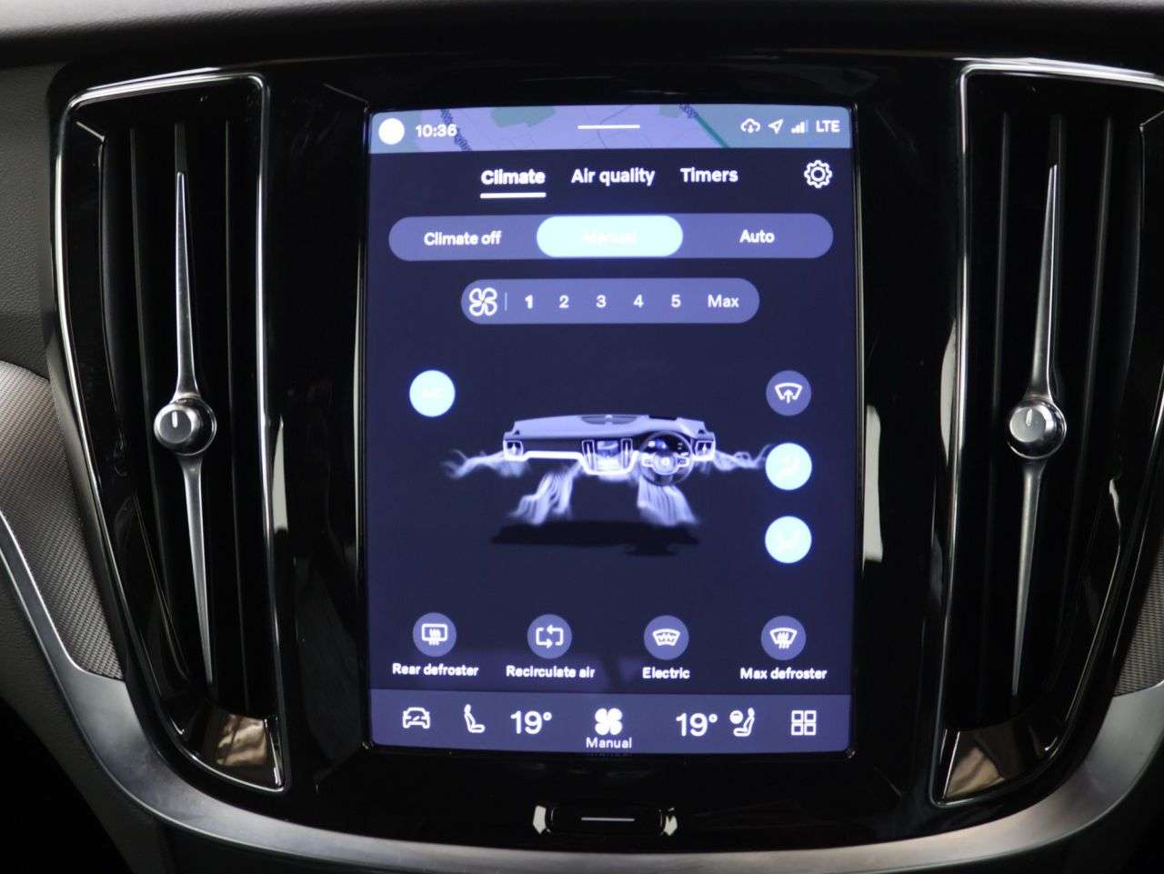 2023 VOLVO V60 2023 VOLVO V60