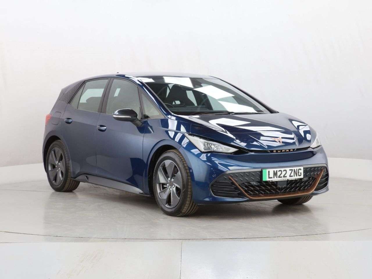 A 2022 CUPRA BORN 58kWh V1 Hatchback 5dr Electric Auto (204 ps) A 2022 CUPRA BORN 58kWh V1 Hatchback 5dr Electric Auto (204 ps)