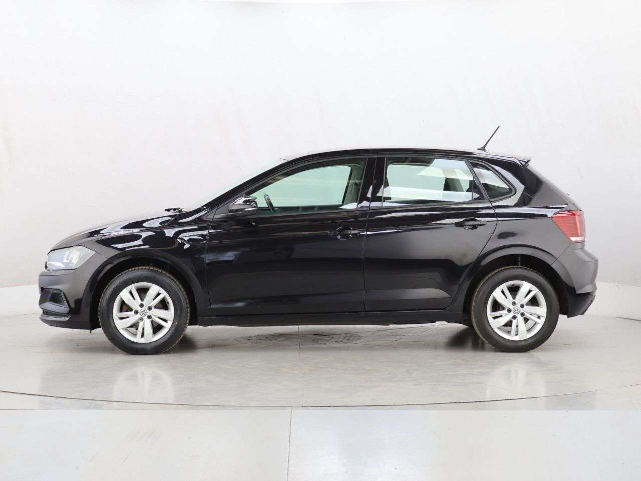 2019 VOLKSWAGEN POLO 2019 VOLKSWAGEN POLO