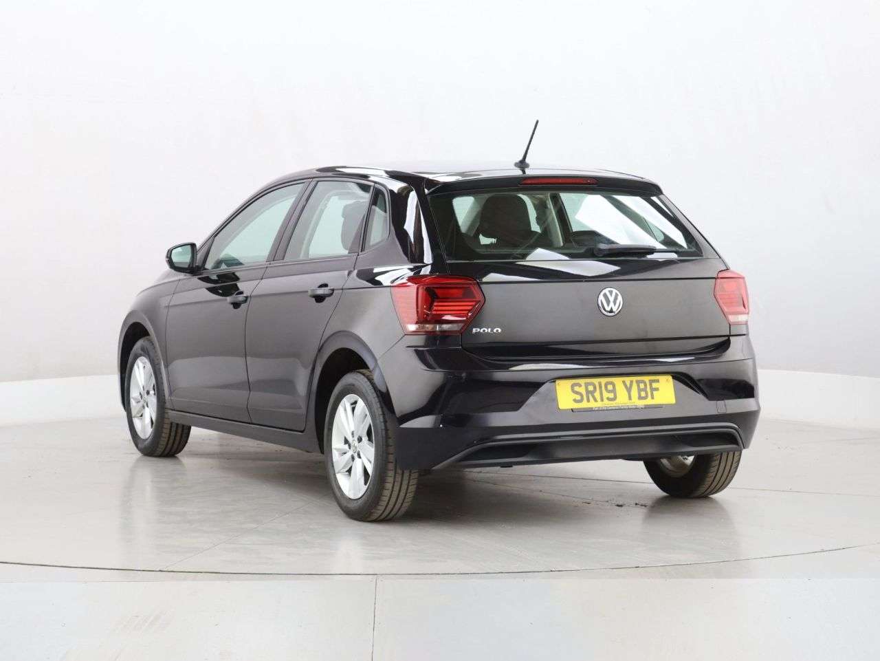 2019 VOLKSWAGEN POLO 2019 VOLKSWAGEN POLO