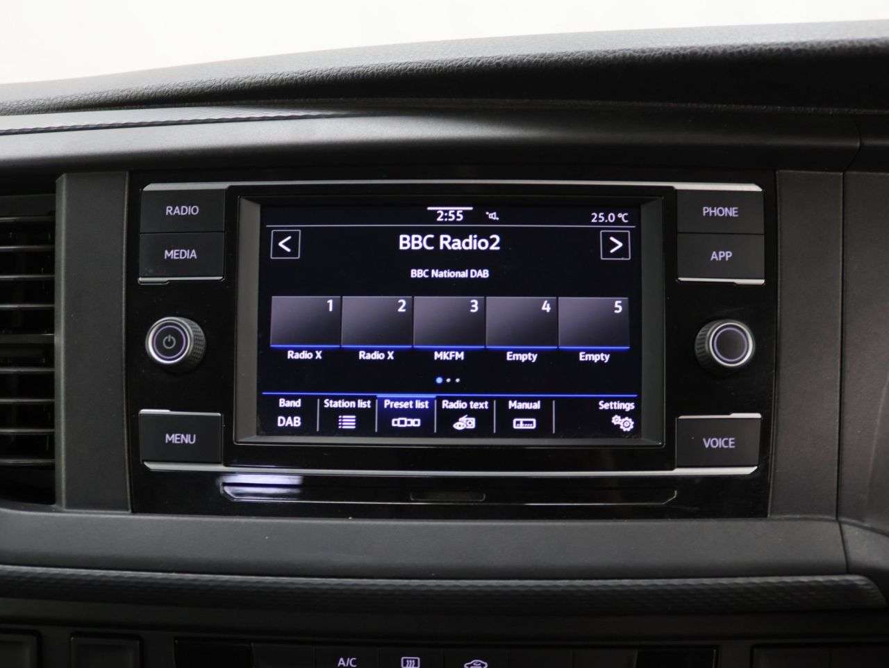 2021 VOLKSWAGEN TRANSPORTER SHUTTLE 2021 VOLKSWAGEN TRANSPORTER SHUTTLE
