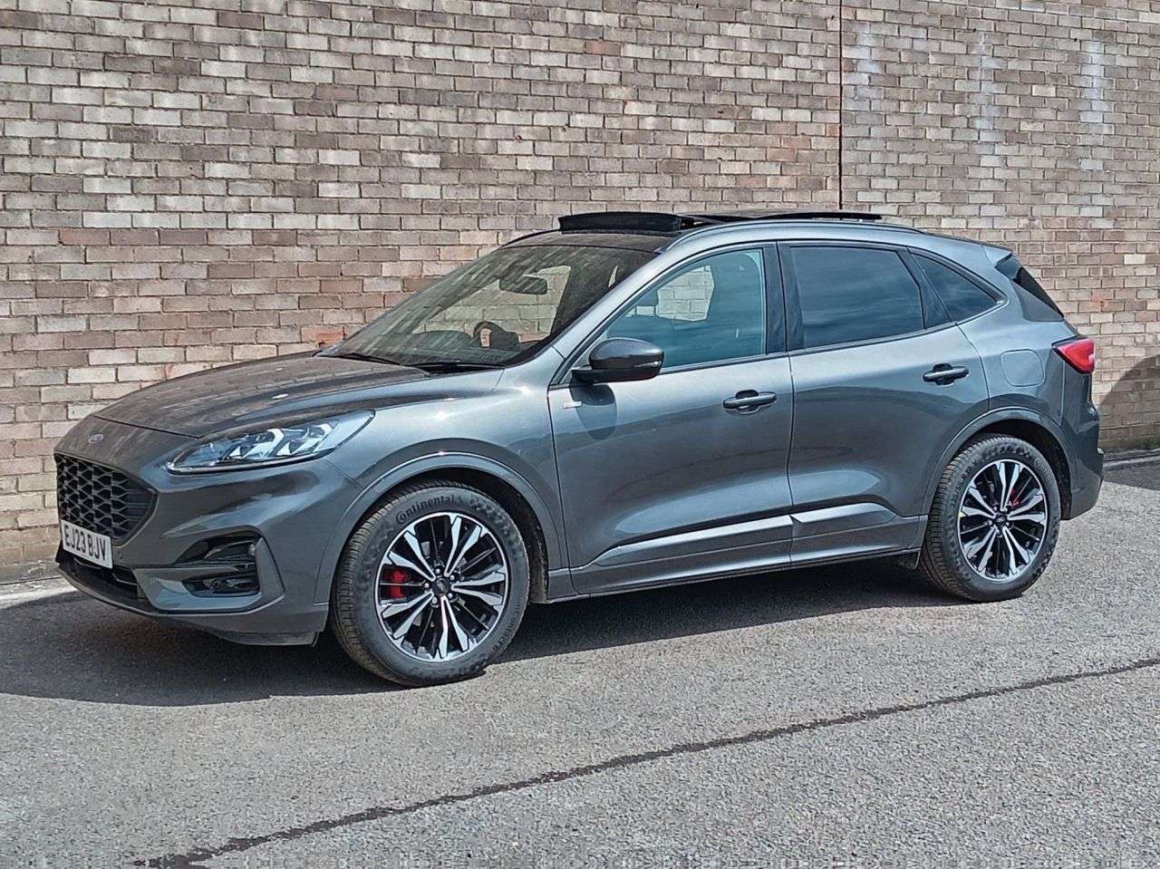 A 2023 FORD KUGA 2.5h Duratec ST-Line X Edition SUV 5dr Petrol Hybrid CVT Euro 6 (s/s) (190 A 2023 FORD KUGA 2.5h Duratec ST-Line X Edition SUV 5dr Petrol Hybrid CVT Euro 6 (s/s) (190