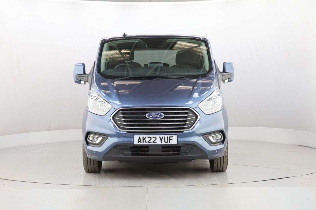 A 2022 FORD TOURNEO CUSTOM 2.0 320 EcoBlue Zetec Minibus Double Cab 5dr Diesel Auto L2 Euro 6 (s/s) (1 A 2022 FORD TOURNEO CUSTOM 2.0 320 EcoBlue Zetec Minibus Double Cab 5dr Diesel Auto L2 Euro 6 (s/s) (1