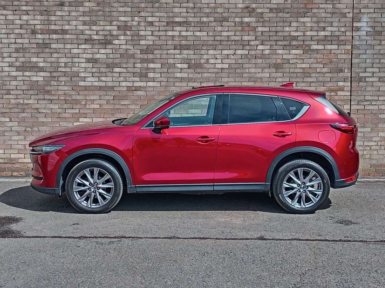 A 2019 MAZDA CX-5 2.0 SKYACTIV-G Sport Nav+ SUV 5dr Petrol Auto Euro 6 (s/s) (165 ps) A 2019 MAZDA CX-5 2.0 SKYACTIV-G Sport Nav+ SUV 5dr Petrol Auto Euro 6 (s/s) (165 ps)
