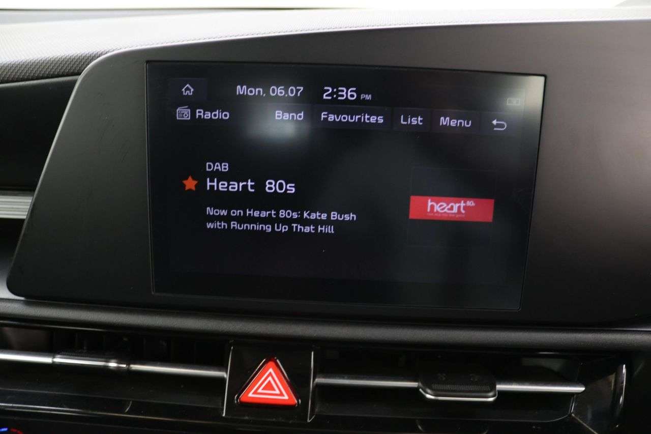2023 KIA NIRO 2023 KIA NIRO