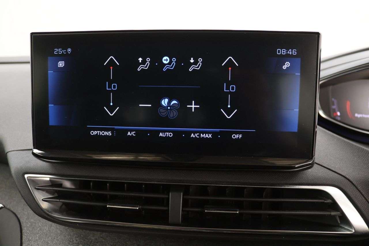 2022 PEUGEOT 3008 2022 PEUGEOT 3008
