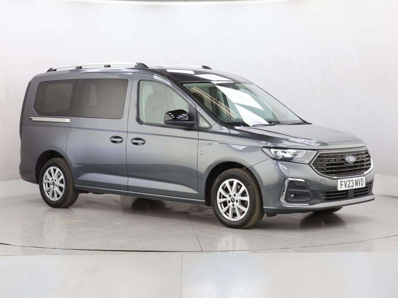A 2023 FORD GRAND TOURNEO CONNECT 2.0 EcoBlue Titanium MPV 5dr Diesel Manual Euro 6 (s/s) (122 ps) A 2023 FORD GRAND TOURNEO CONNECT 2.0 EcoBlue Titanium MPV 5dr Diesel Manual Euro 6 (s/s) (122 ps)