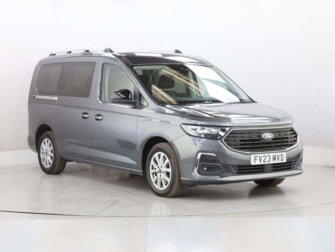 A 2023 FORD GRAND TOURNEO CONNECT 2.0 EcoBlue Titanium MPV 5dr Diesel Manual Euro 6 (s/s) (122 ps) A 2023 FORD GRAND TOURNEO CONNECT 2.0 EcoBlue Titanium MPV 5dr Diesel Manual Euro 6 (s/s) (122 ps)
