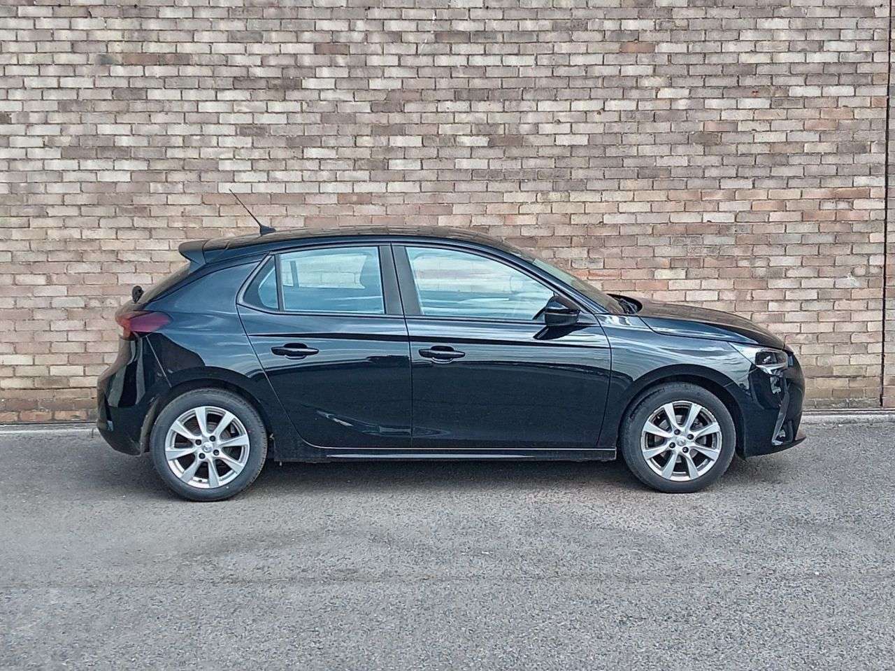 A 2022 VAUXHALL CORSA 1.2 SE Edition Hatchback 5dr Petrol Manual Euro 6 (75 ps) A 2022 VAUXHALL CORSA 1.2 SE Edition Hatchback 5dr Petrol Manual Euro 6 (75 ps)