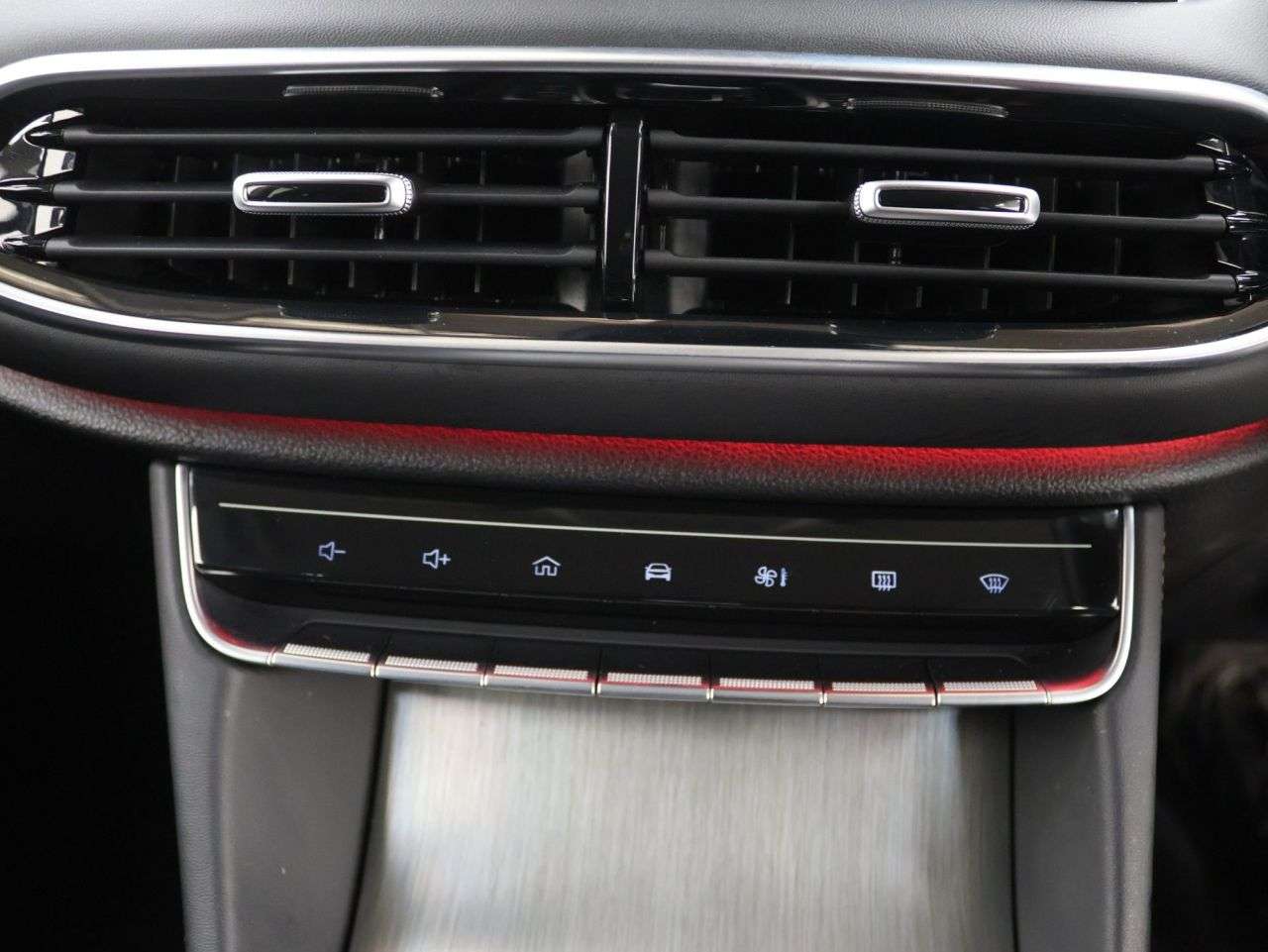 2024 MG MG HS 2024 MG MG HS
