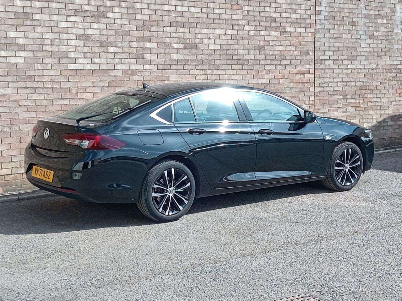 A 2022 VAUXHALL INSIGNIA 1.5 Turbo D SE Edition Grand Sport 5dr Diesel Manual Euro 6 (s/s) (122 ps) A 2022 VAUXHALL INSIGNIA 1.5 Turbo D SE Edition Grand Sport 5dr Diesel Manual Euro 6 (s/s) (122 ps)