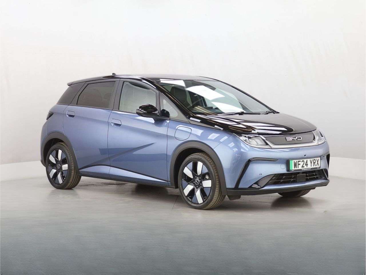 A 2024 BYD DOLPHIN 60.48kWh Design Hatchback 5dr Electric Auto (204 ps) A 2024 BYD DOLPHIN 60.48kWh Design Hatchback 5dr Electric Auto (204 ps)
