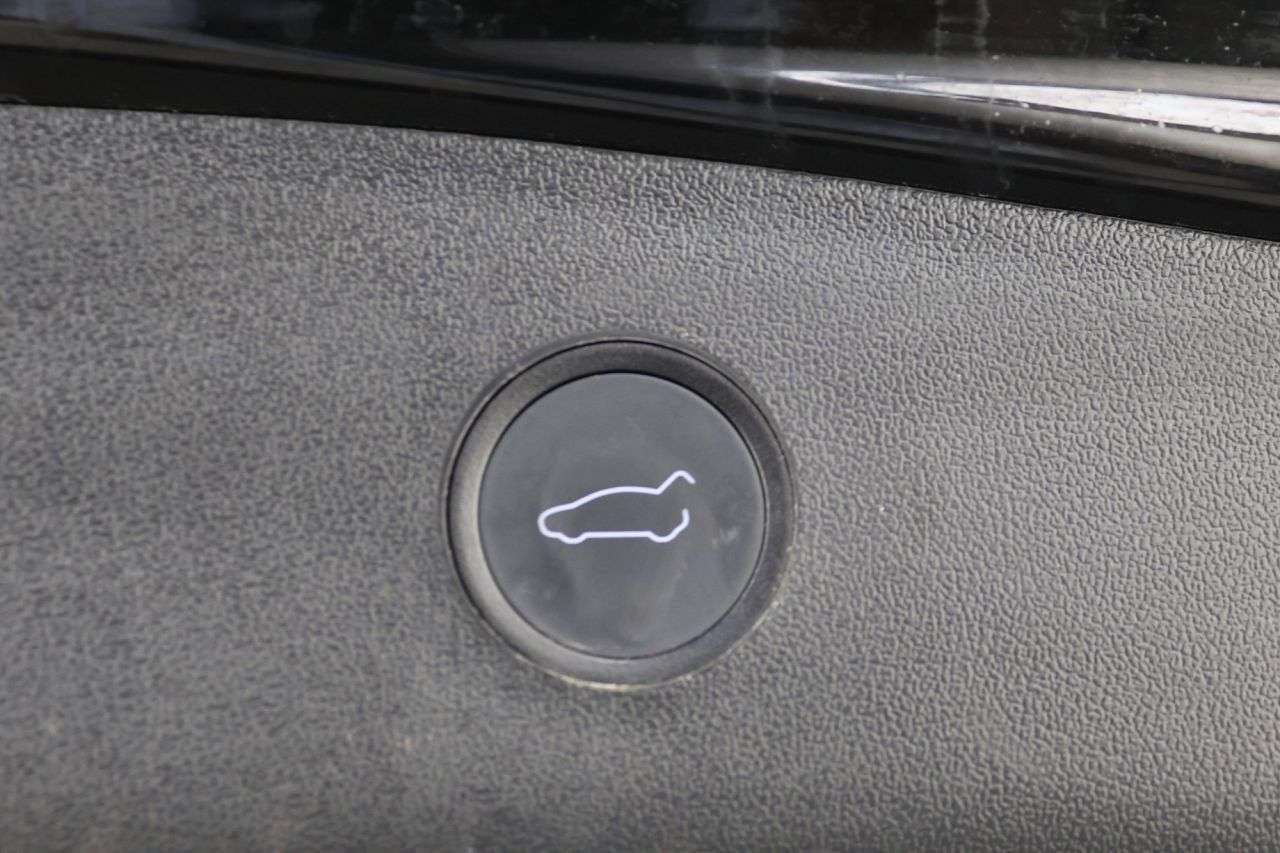 2022 TESLA MODEL 3 2022 TESLA MODEL 3